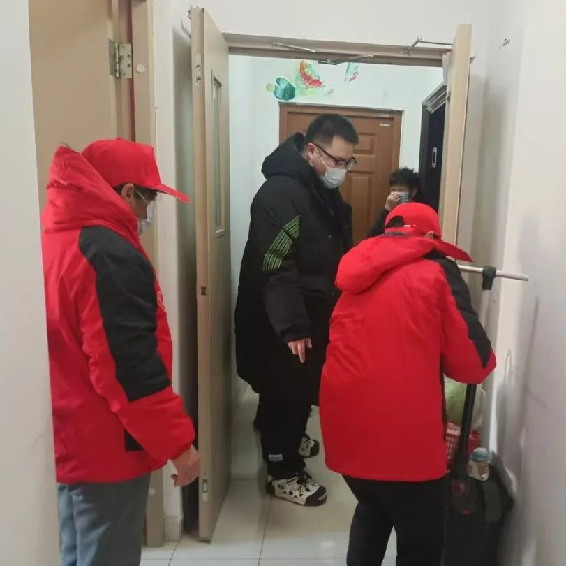 楼道堆物难题如何破解？惠兰美居社区用微治理释放大能量  第4张
