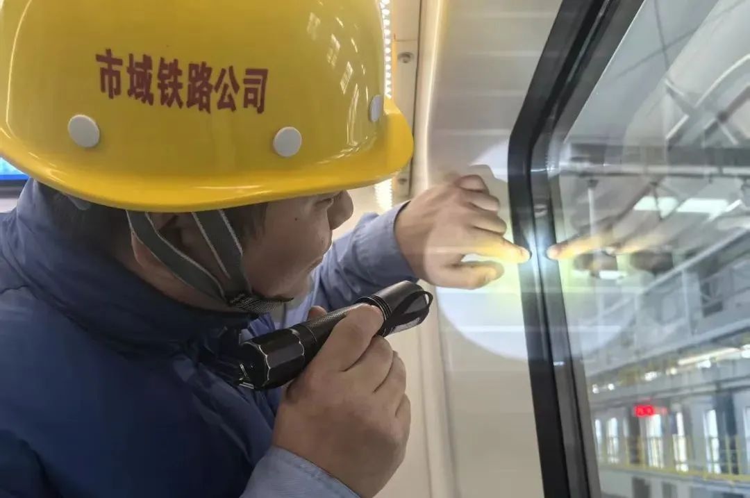 强冷空气来袭，上海如何应对零下8度的极寒天气？  第13张
