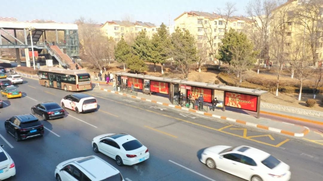 盘锦公交候车设施大变身！700多个站点如何成为城市亮丽风景？