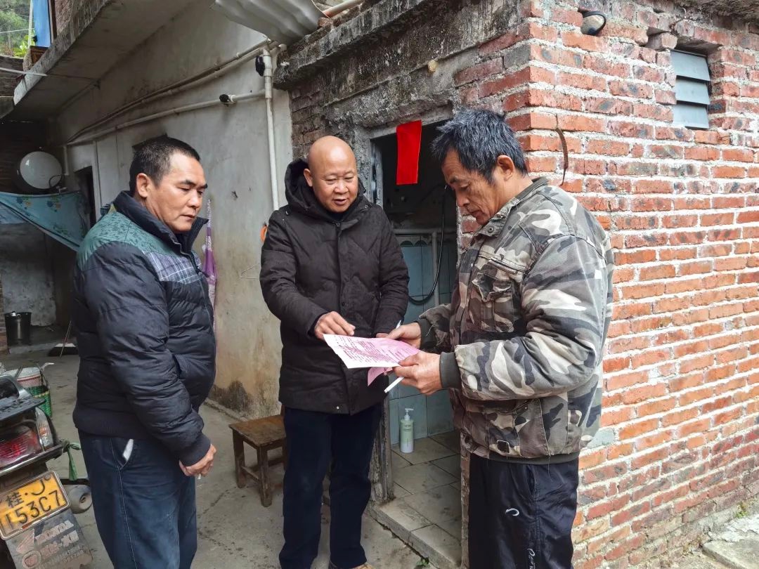 信都镇如何通过多措并举，确保居民远离一氧化碳中毒的威胁？  第8张