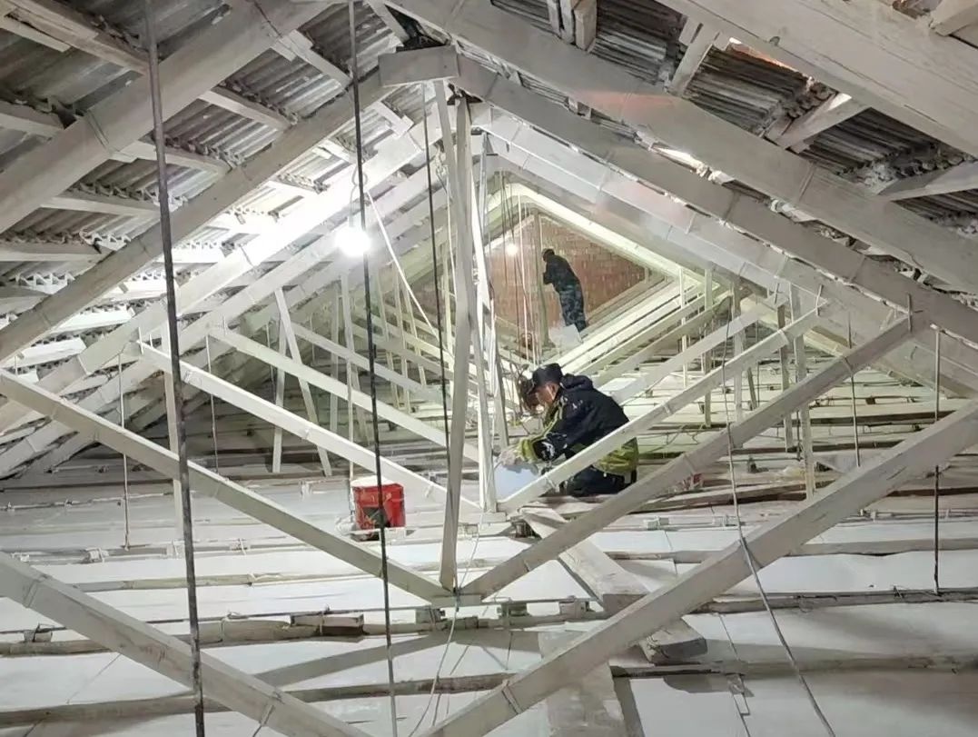 新街口街道如何仅用数月将22栋高风险建筑降级？背后有何秘密  第2张