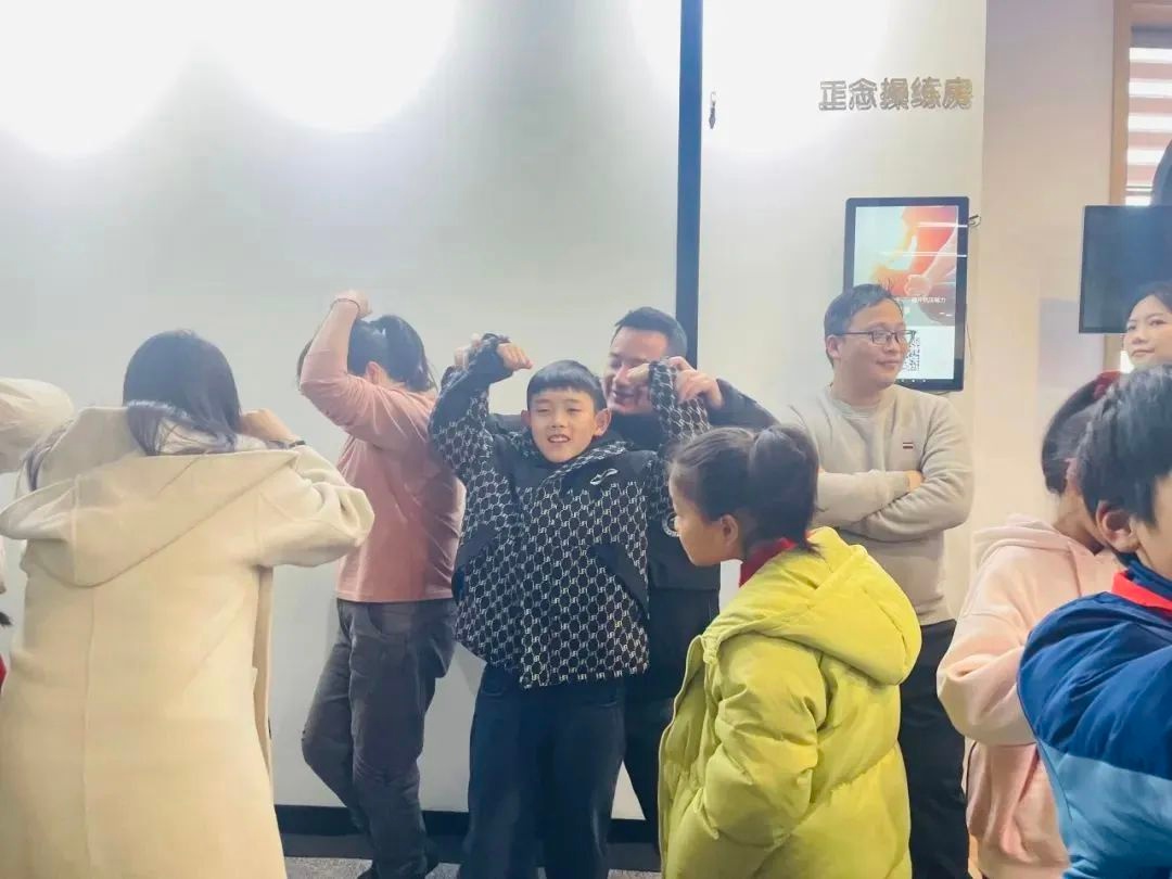 亲子互动如何塑造阳光未来？瓯海区心理健康游园会告诉你答案  第7张