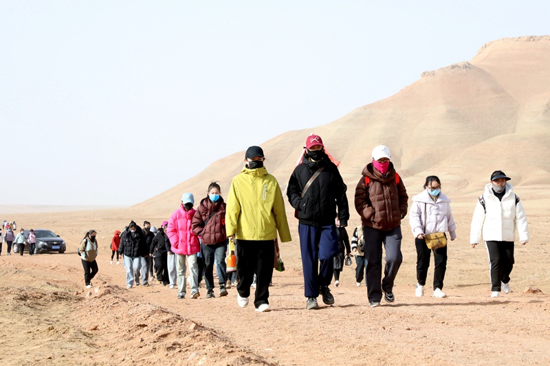200+女性探秘阳台山，12公里徒步背后的力量与梦想！你也能做到吗？  第4张