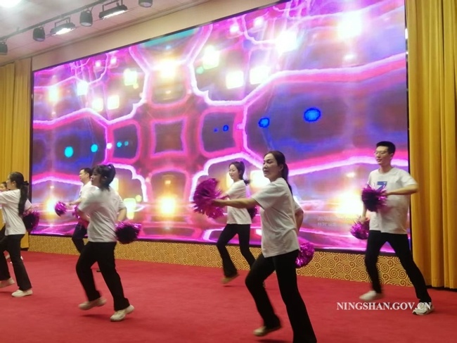 你知道宁陕县如何用三行情书感动全场吗？这个妇女节活动不容错过  第2张