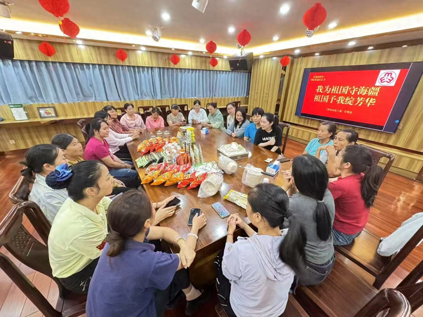 守护海疆15年，她的故事为何让全场动容？  第1张