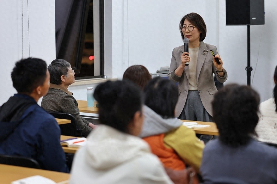 2025年上海市民艺术夜校春季班开班！银发族也来上课？58岁阿姨告诉你背后的心声