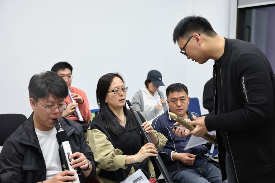 2025年上海市民艺术夜校春季班开班！银发族也来上课？58岁阿姨告诉你背后的心声  第8张