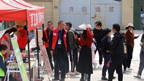 佛坪志愿者成最美风景线，他们的温暖服务你体验了吗？