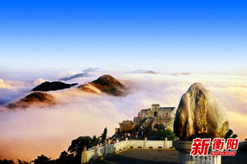 南岳衡山春色如画，29.89万人次游客为何蜂拥而至？