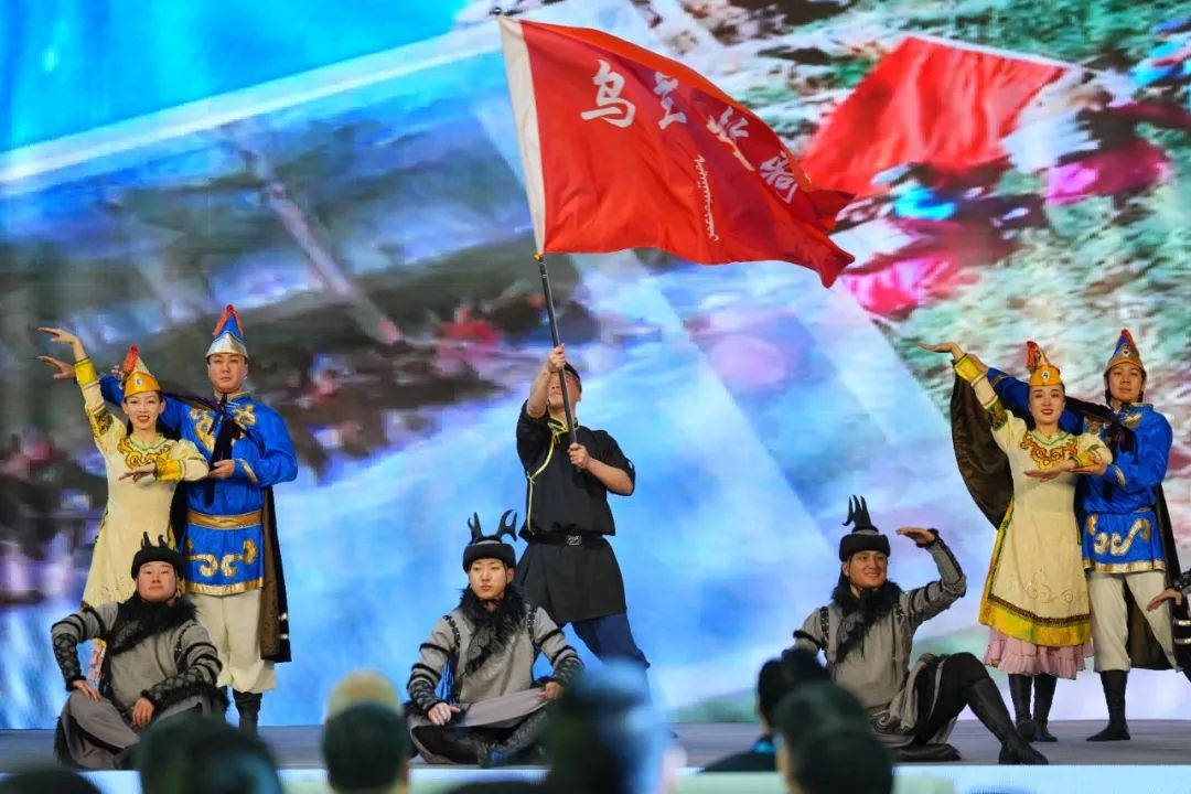 震撼！12支乌兰牧骑全国巡演启动，你准备好感受呼伦贝尔的草原风情了吗？  第3张