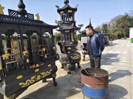 清明节祭扫新风尚！普朱管委会如何确保文明安全有序？