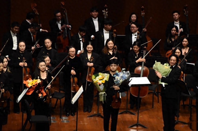 独家！上音学生音乐会，新秀如何挑战双重协奏曲?