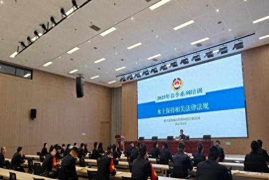 2025春训活动启动！城管执法局如何提升业务能力与执法水平？  第1张