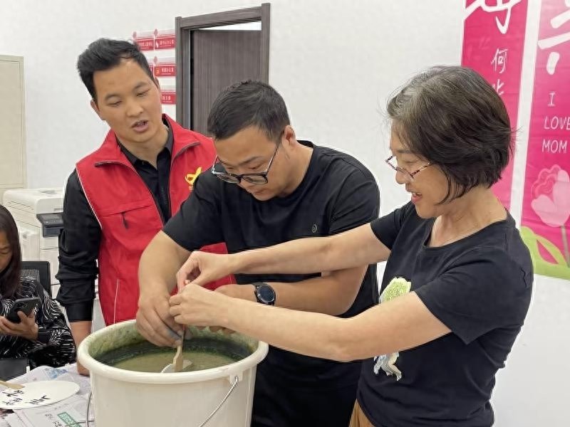 5月7日这场非遗漆扇制作活动！是集体情感存档？更是母爱见证