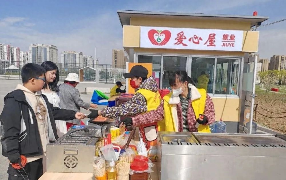 兰州新区爱心屋开业！残疾人零成本就业，他们的未来有着怎样的精彩？