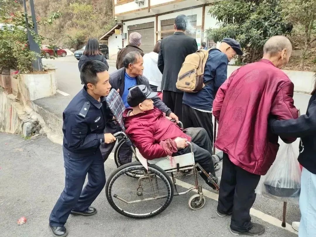 15 年零命案！美酒河派出所为何能交出这份平安答卷？  第5张