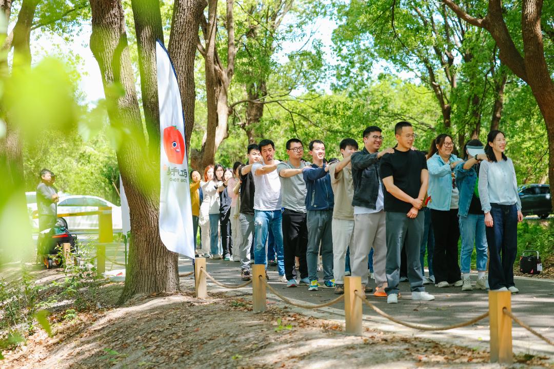赵巷镇举办五一放青‘松’乐活随心‘巷’活动？快来看详情  第2张