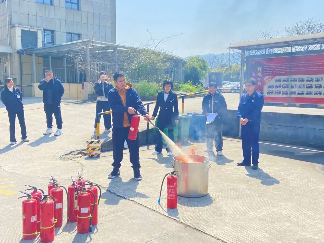 瓯海消防救援大队开展工业企业火场逃生培训？你知道‘三个三’有多关键  第13张