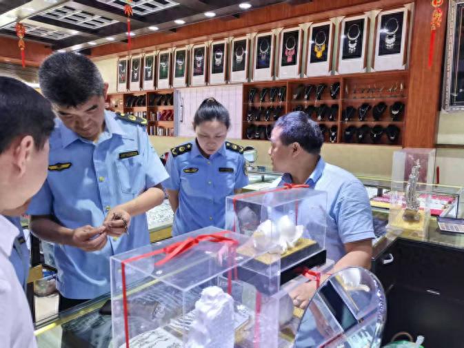 我州银饰打假攻坚战打响！五一期间市场监管部门如何行动？
