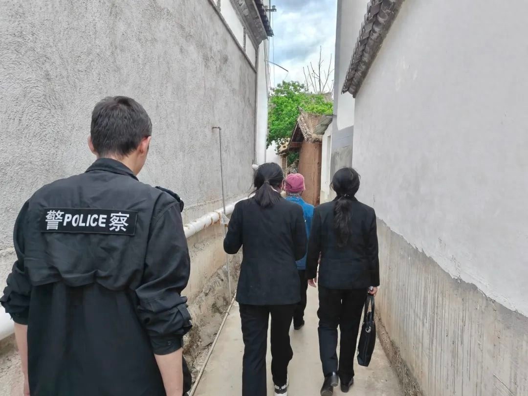 德钦县人民法院成功调解劳务合同纠纷！民工烦薪事咋解决的？