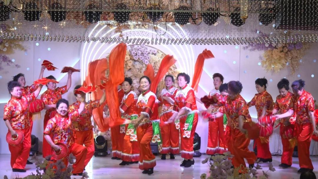通榆县村民自编自导自演，这场迎新春联欢晚会为何如此接地气？  第4张