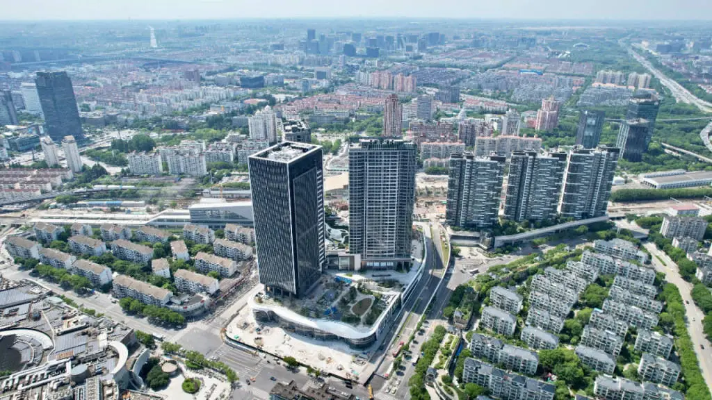 2025年莘庄枢纽将迎来巨变！你准备好应对早晚高峰的人流压力了吗？