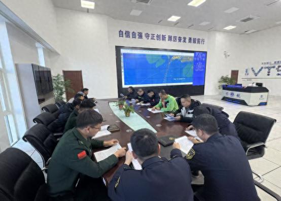 盘锦市海上搜救演练：冰困渔船如何化险为夷？揭秘高效应急响应背后的秘密  第1张