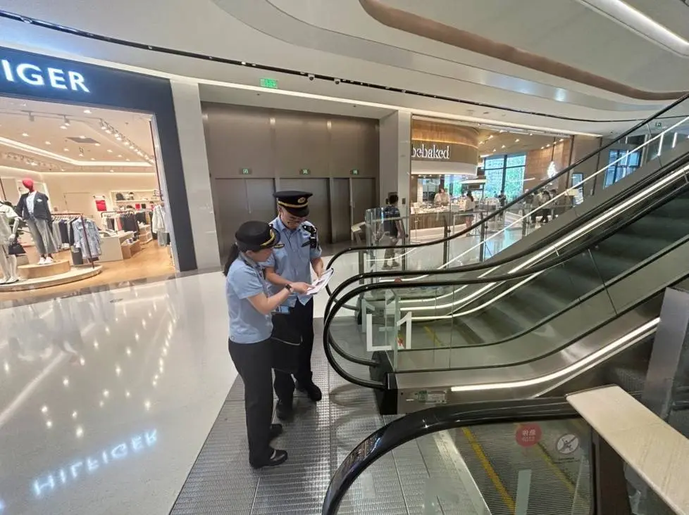 上海电梯安全大揭秘：34万台电梯如何保障安全？惊人数据曝光