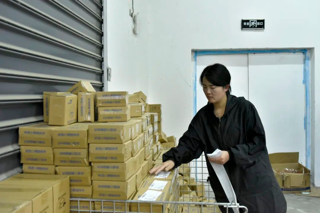 阜阳快递业务量突破5亿件！电商直播如何助力行业飞速发展？  第5张