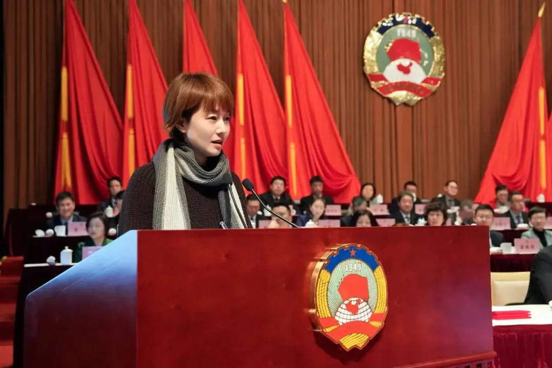 马伊琍亲述：为何繁花中的玲子能成为上海女性的闪亮代表？