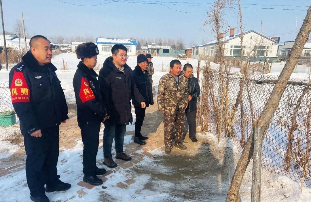 拜泉县爱农乡如何巧妙化解村民宅基地纠纷？四所一庭一中心+N联调联动机制大显身手  第1张
