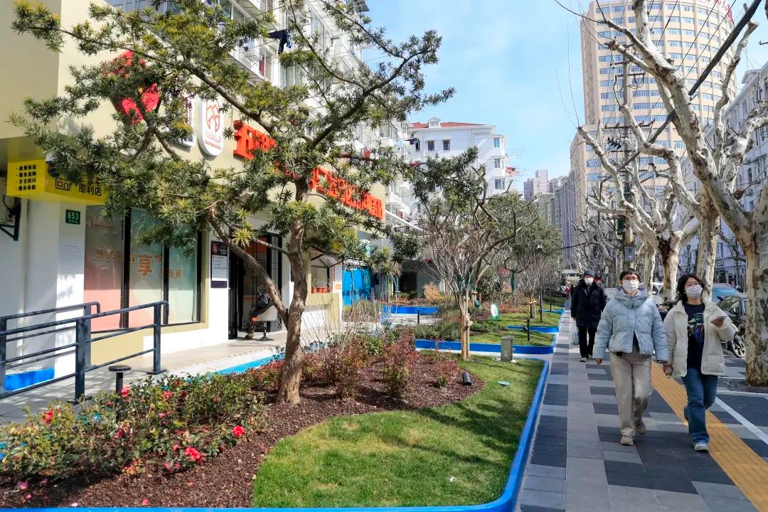 五里桥街道瞿溪路东段大变样！闻香花园成亮点，你打卡了吗？  第2张