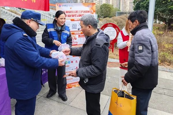 返岗复工安全第一！你知道如何应对突发火情吗？  第3张