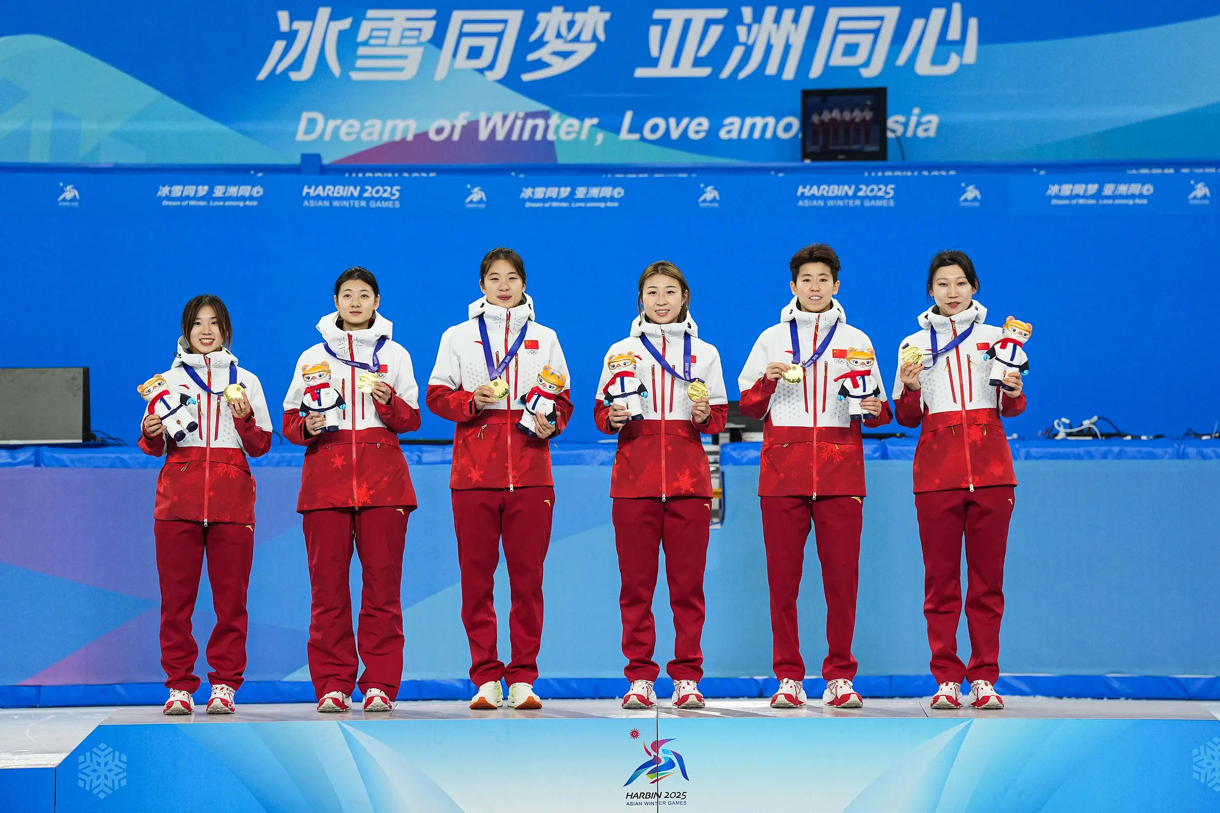 中国短道速滑队亚冬会斩获2金2银4铜，为何仍留有遗憾？