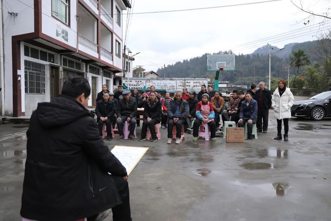 村民齐心革除陋习，酒席风波就此终结！你敢相信吗？  第2张