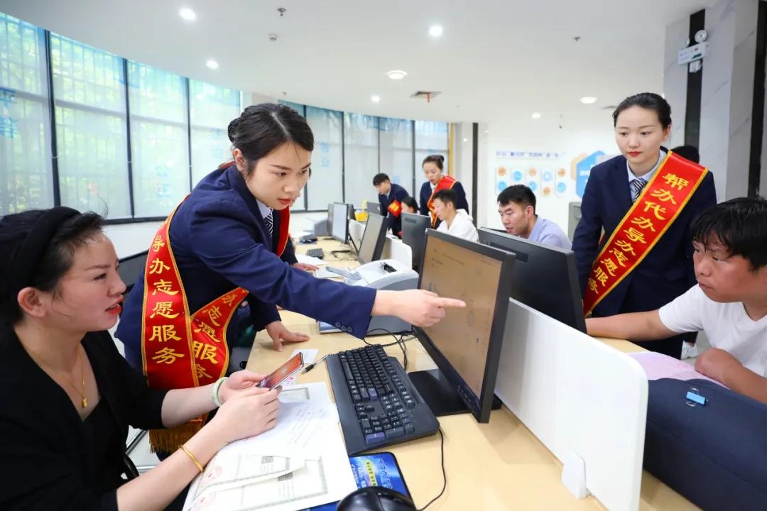 黄陂民营经济为何三年三级跨越式增长？背后秘诀揭秘  第2张