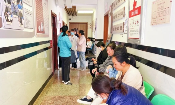 澄江市女性健康大礼包!省级权威专家免费诊疗,你还在等什么? 第2张 澄江市女性健康大礼包!省级权威专家免费诊疗,你还在等什么? 第2张