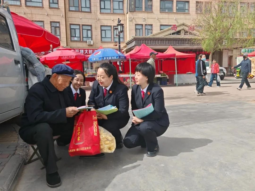 永昌县人民法院四月八摆摊？这背后的司法服务你知道吗  第5张