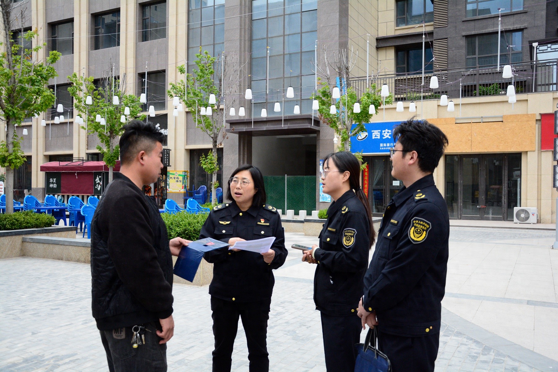 武山县市场监管局上门服务！步行街商户零跑腿办照？这是咋做到的