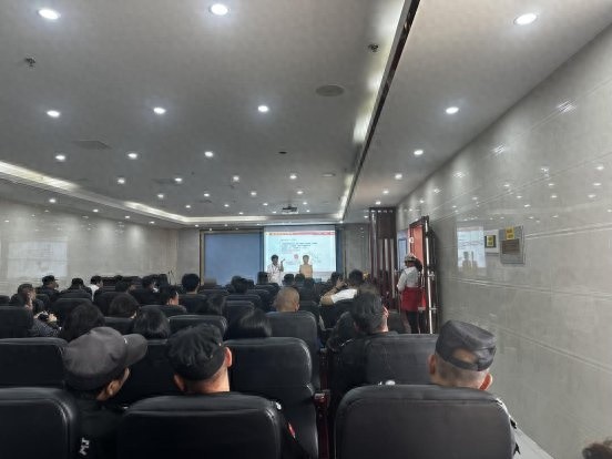 黄金四分钟！心肺复苏知识讲座及演练，你参加了吗？