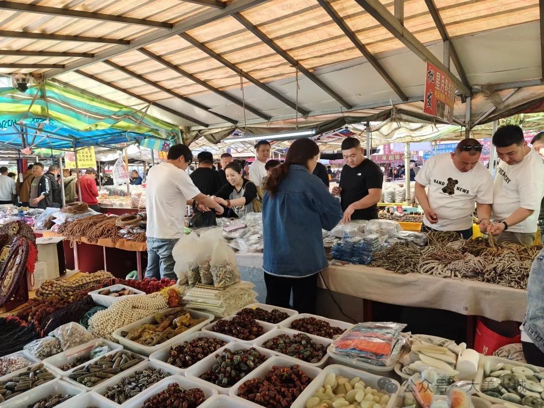 中国北方最大红木制品集散地？大城红木大道与木大集等你来探秘  第3张