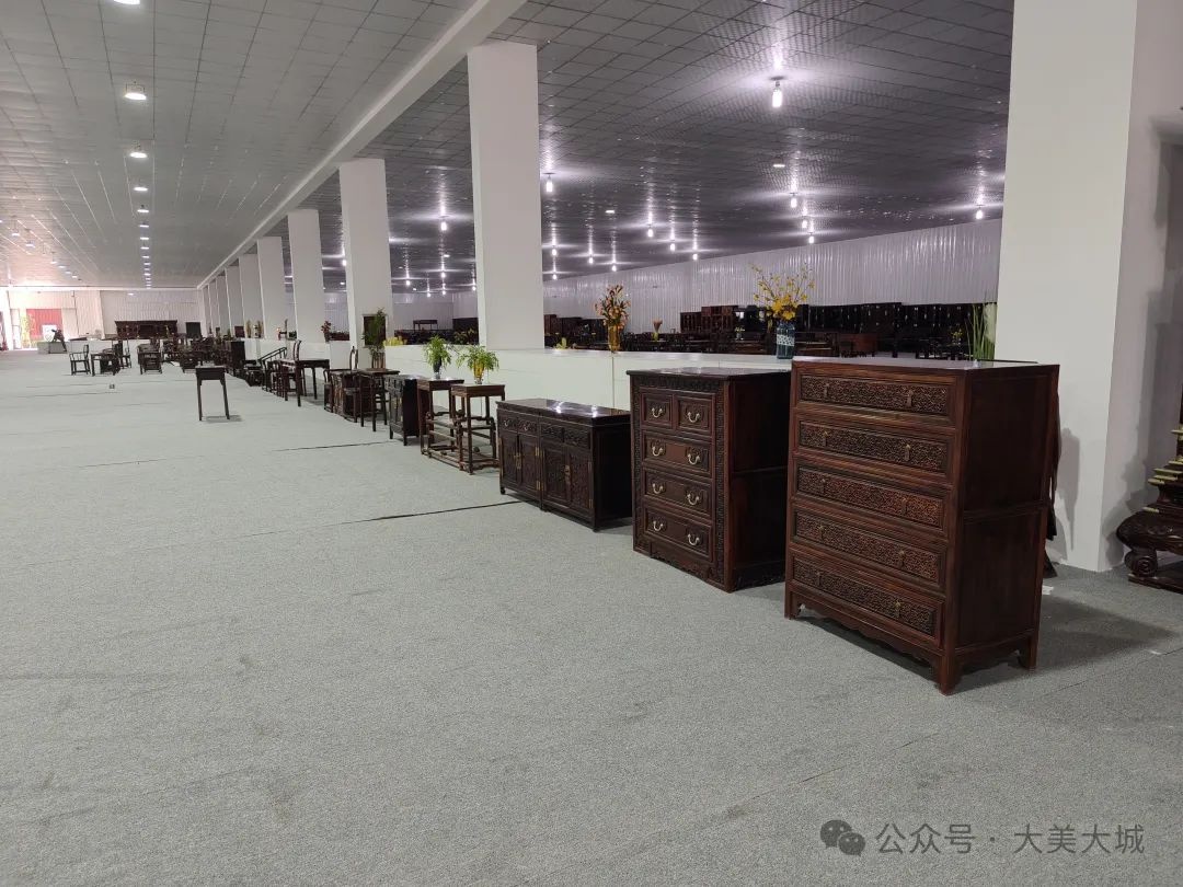 中国北方最大红木制品集散地？大城红木大道与木大集等你来探秘  第4张