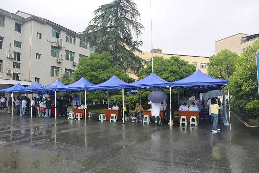 在家门口就能看专家？省政协六送下乡活动太方便啦  第6张