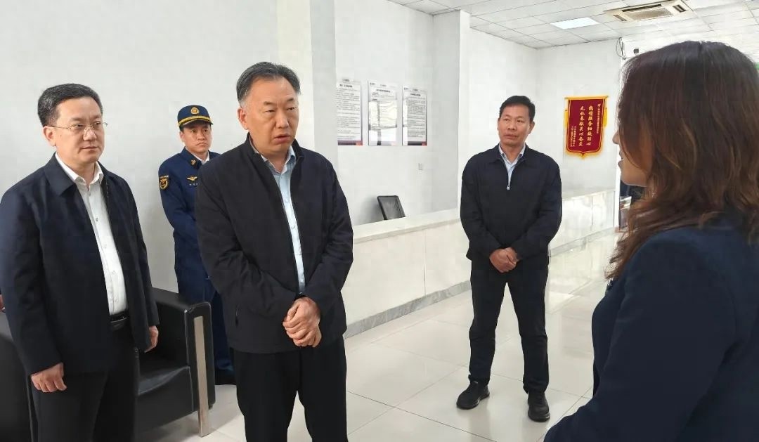 5月9日区委书记周洪刚带队调度政务热线民生工作，你知道都解决了哪些问题吗？