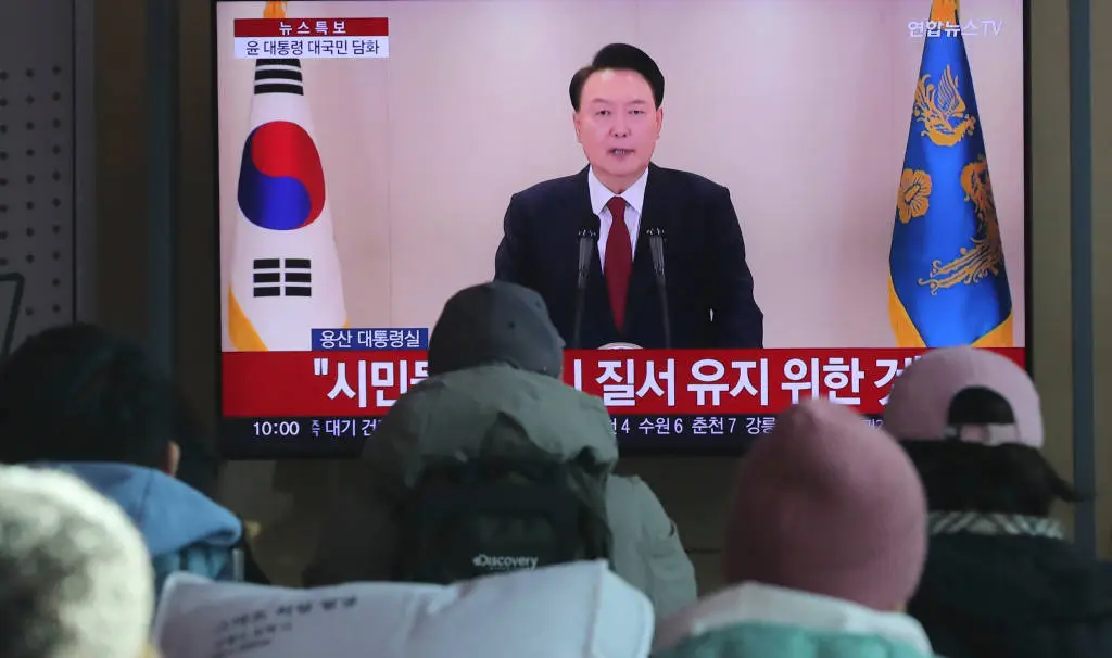 尹锡悦支持率飙升40%！韩国左右之争再掀波澜，真相究竟如何？  第1张