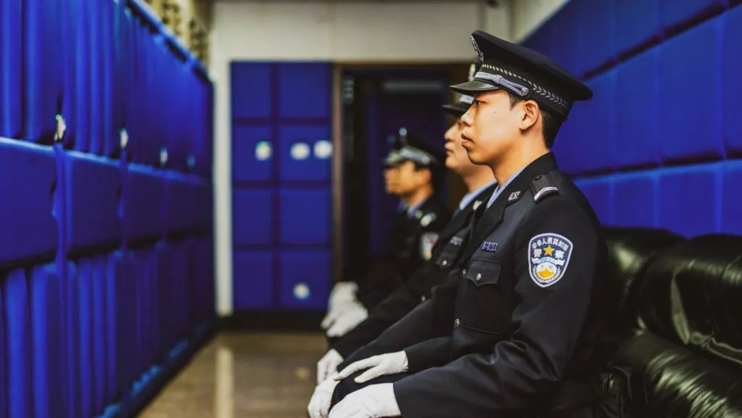 中国人民警察节揭秘：法院人的24小时警彩纷呈，你了解多少？  第5张