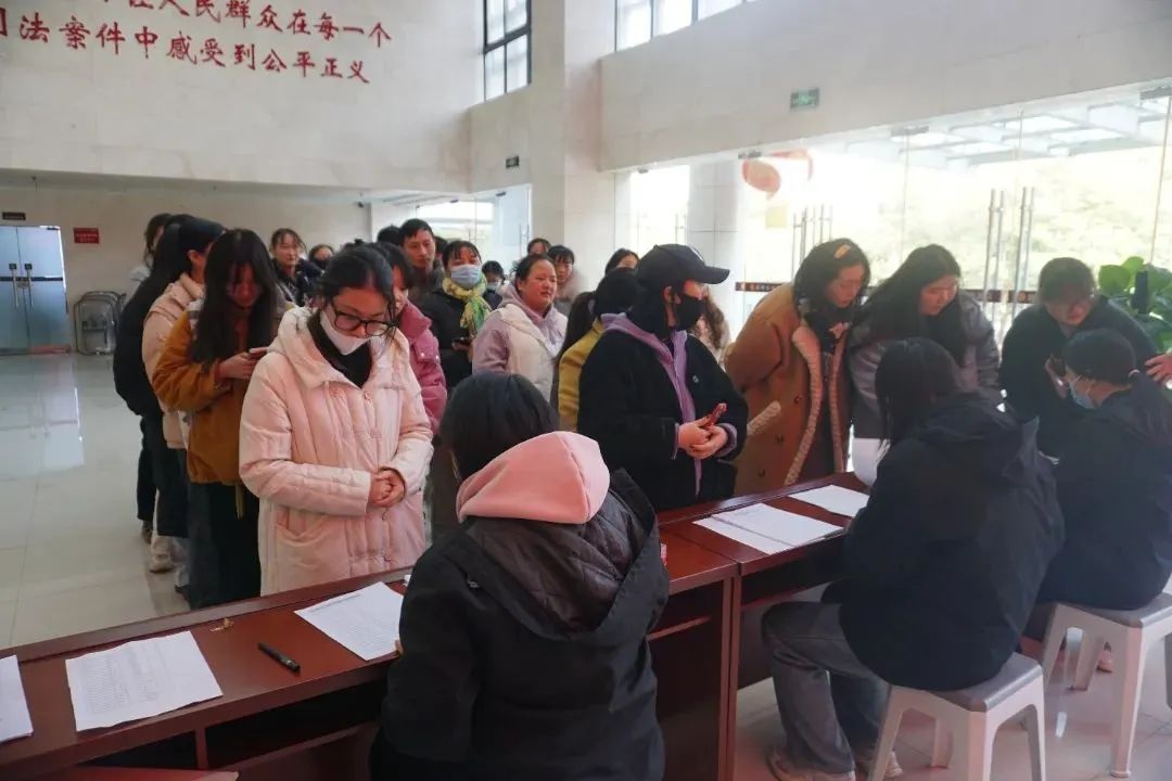 31位劳动者终于拿到拖欠工资！肥东法院如何用行动保障胜诉权益？  第6张