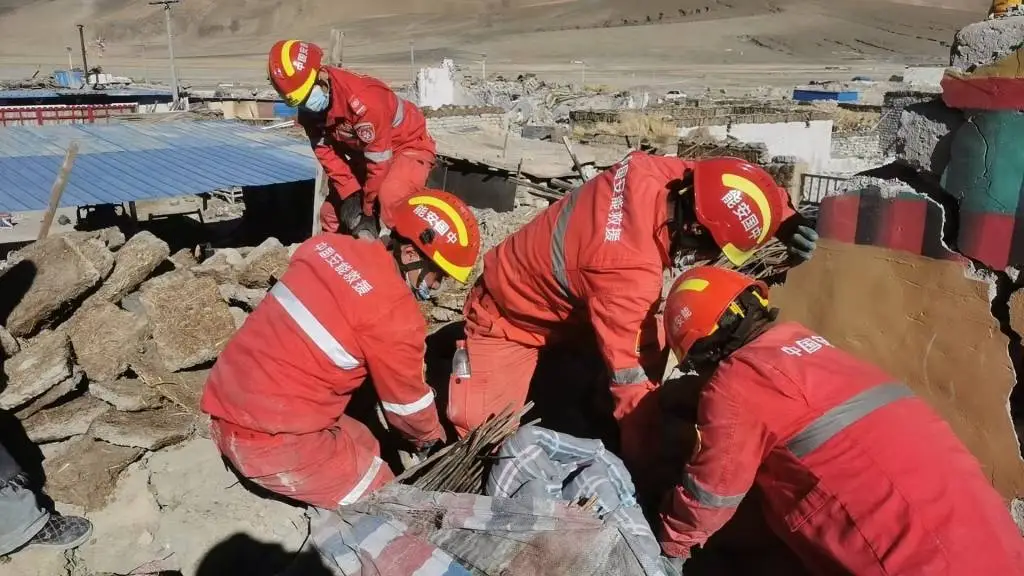 2025年西藏地震后，中国安能如何迅速搭建临时安置点？揭秘背后的科技与力量