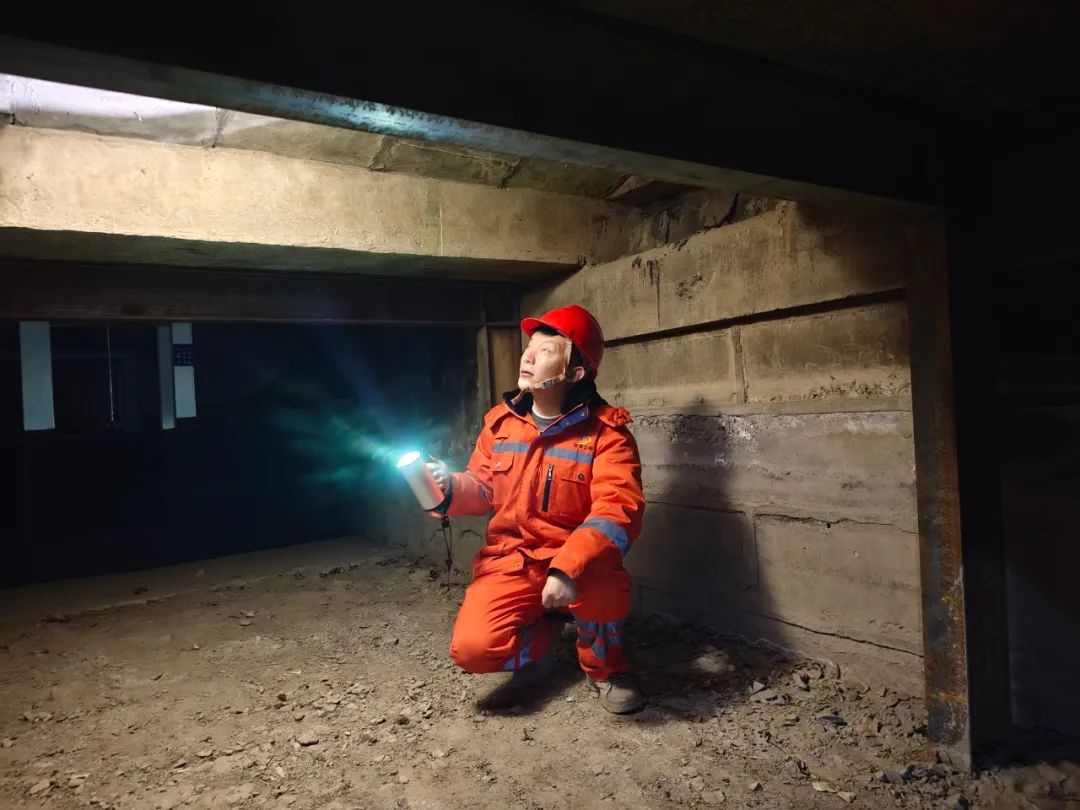 甘肃临泽3.1级地震后，张掖公路事业发展中心如何迅速应对？  第2张