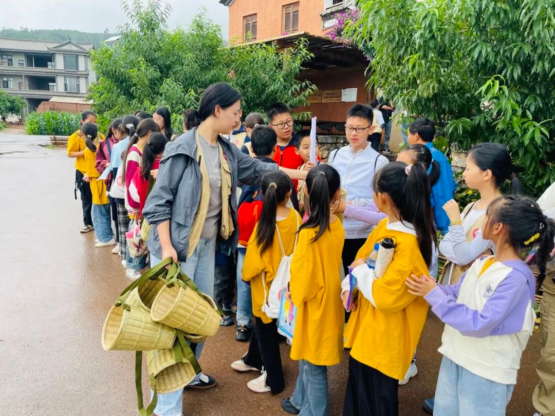 沪滇青少年携手共筑中华梦，你准备好加入这场公益之旅了吗？  第3张